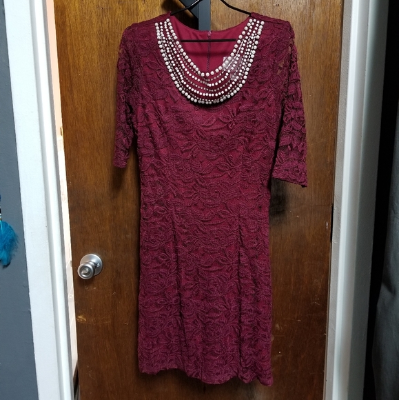 Celavie Dress with faux pearls - Picture 3 of 4
